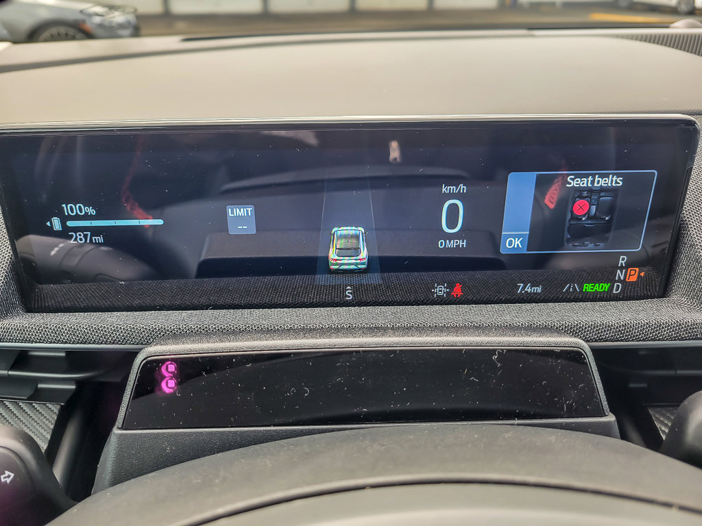 2025 FORD MUSTANG MACH-E - Image 18