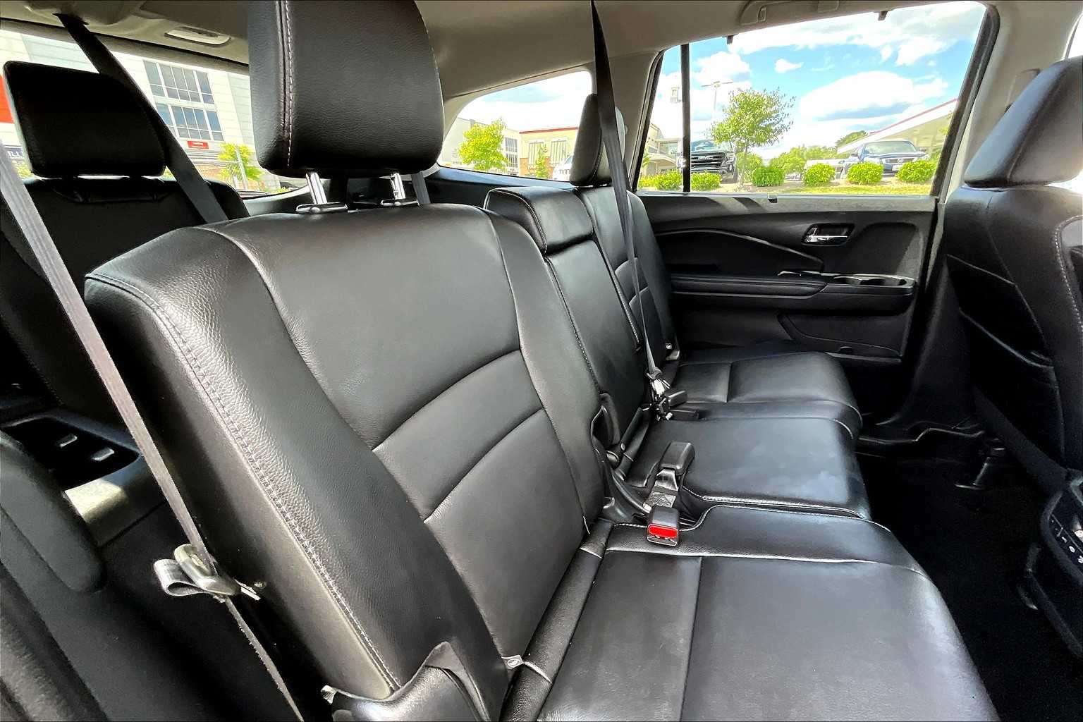 2022 Honda Pilot Special Edition photo 19