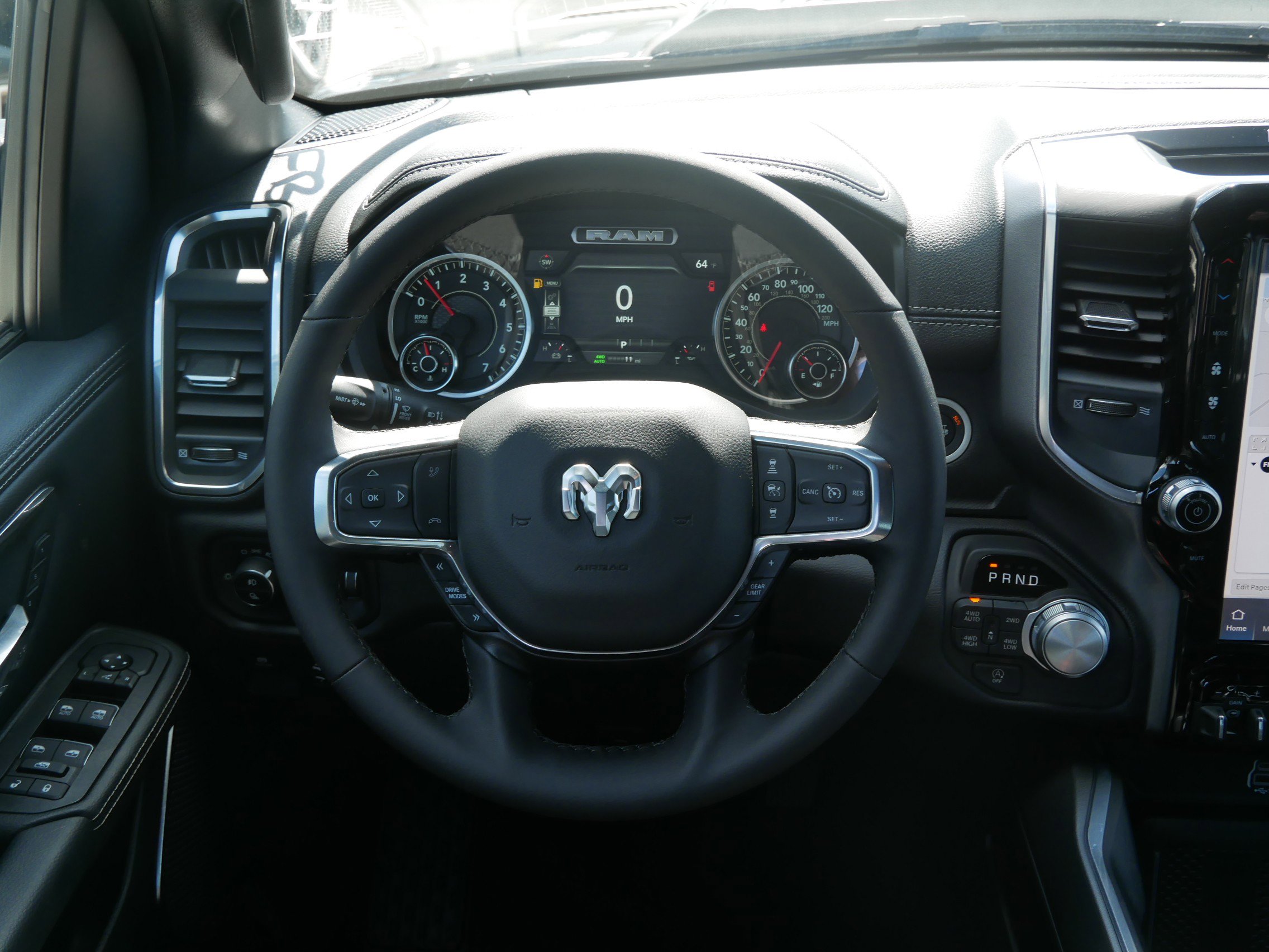 2025 Ram 1500 Laramie photo 10
