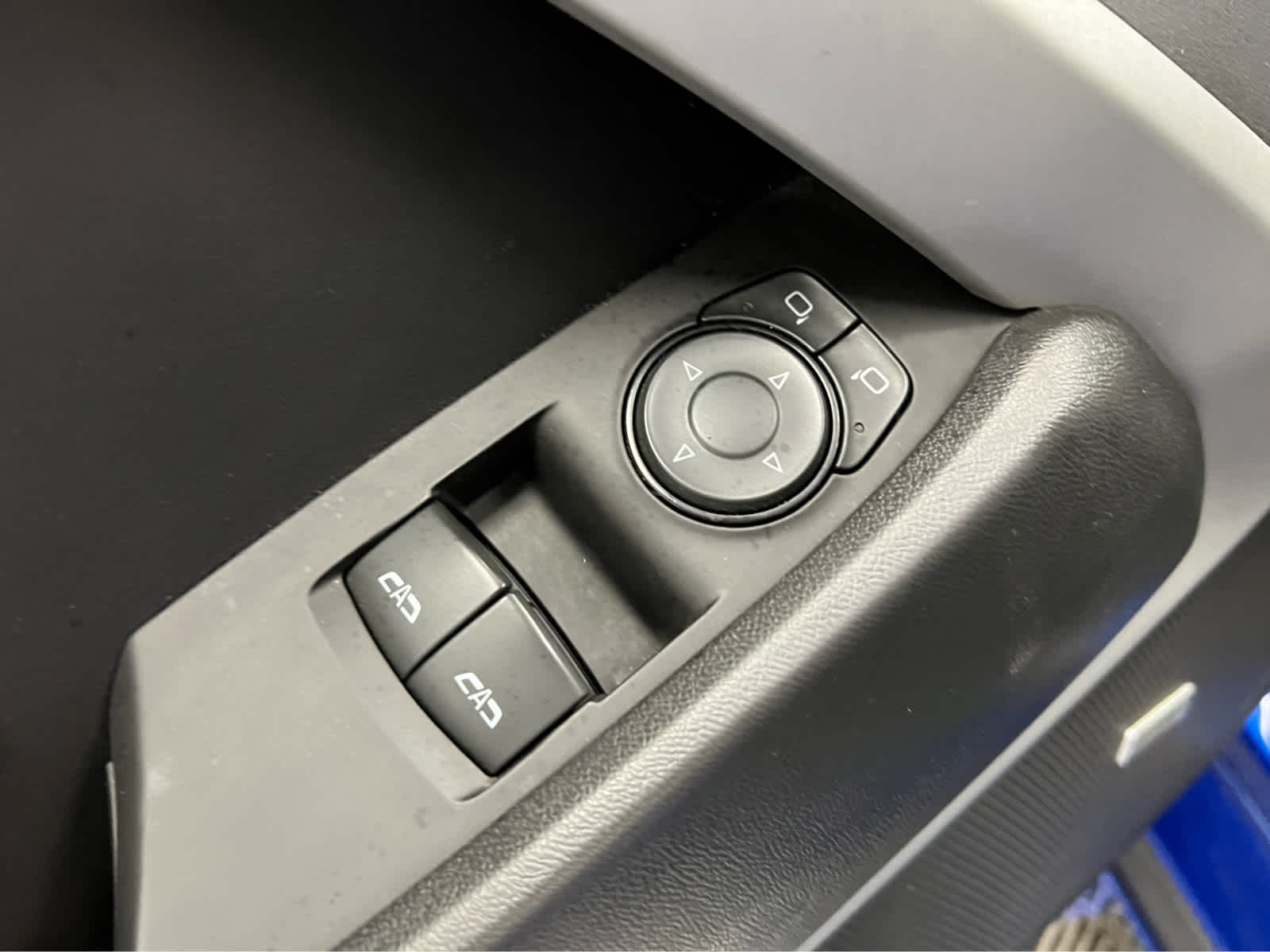 2016 Chevrolet Camaro 2LT photo 17