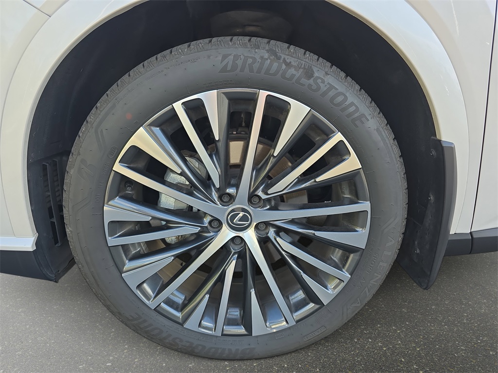 2024 Lexus RX 350h Premium photo 29