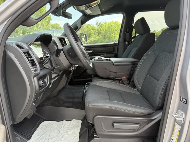 2025 Ram 1500 Warlock photo 18