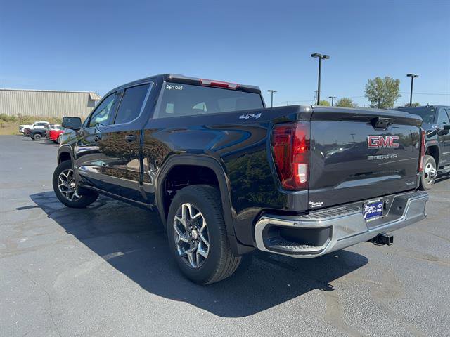 2026 Gmc Sierra 1500 SLE photo 3