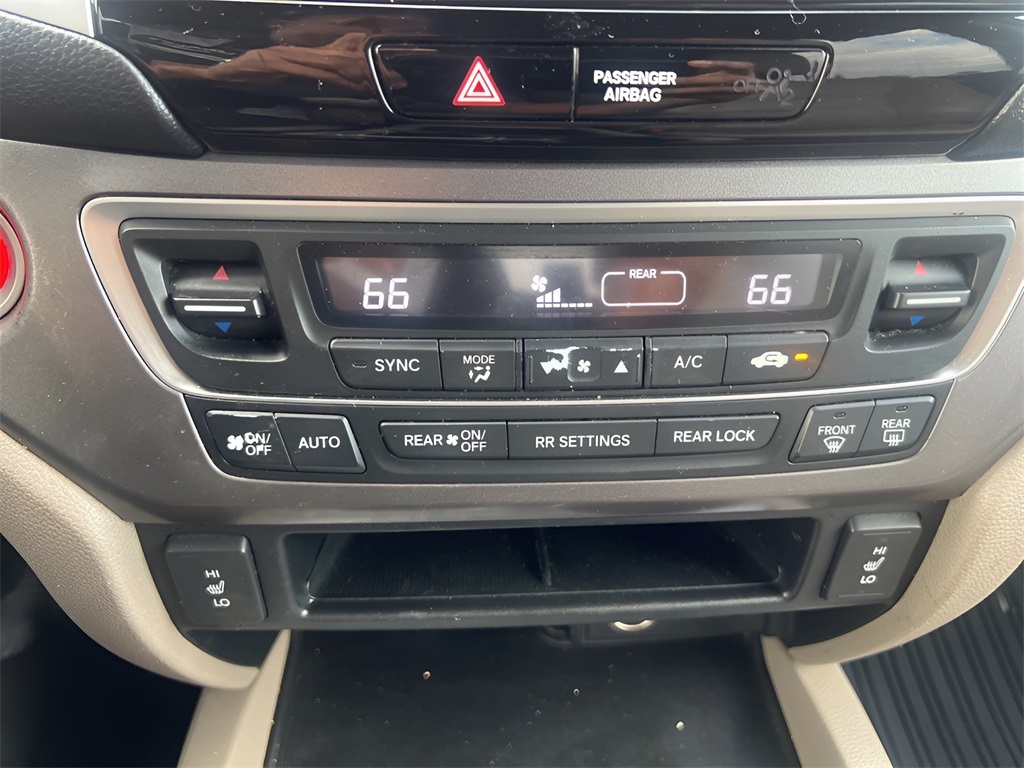 2016 Honda Pilot EX-L photo 34