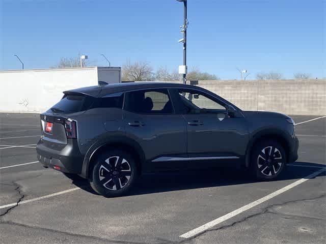 2025 Nissan Kicks SV photo 2
