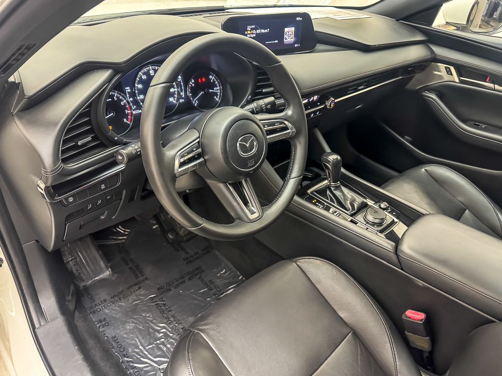 2019 MAZDA MAZDA3 - Image 11