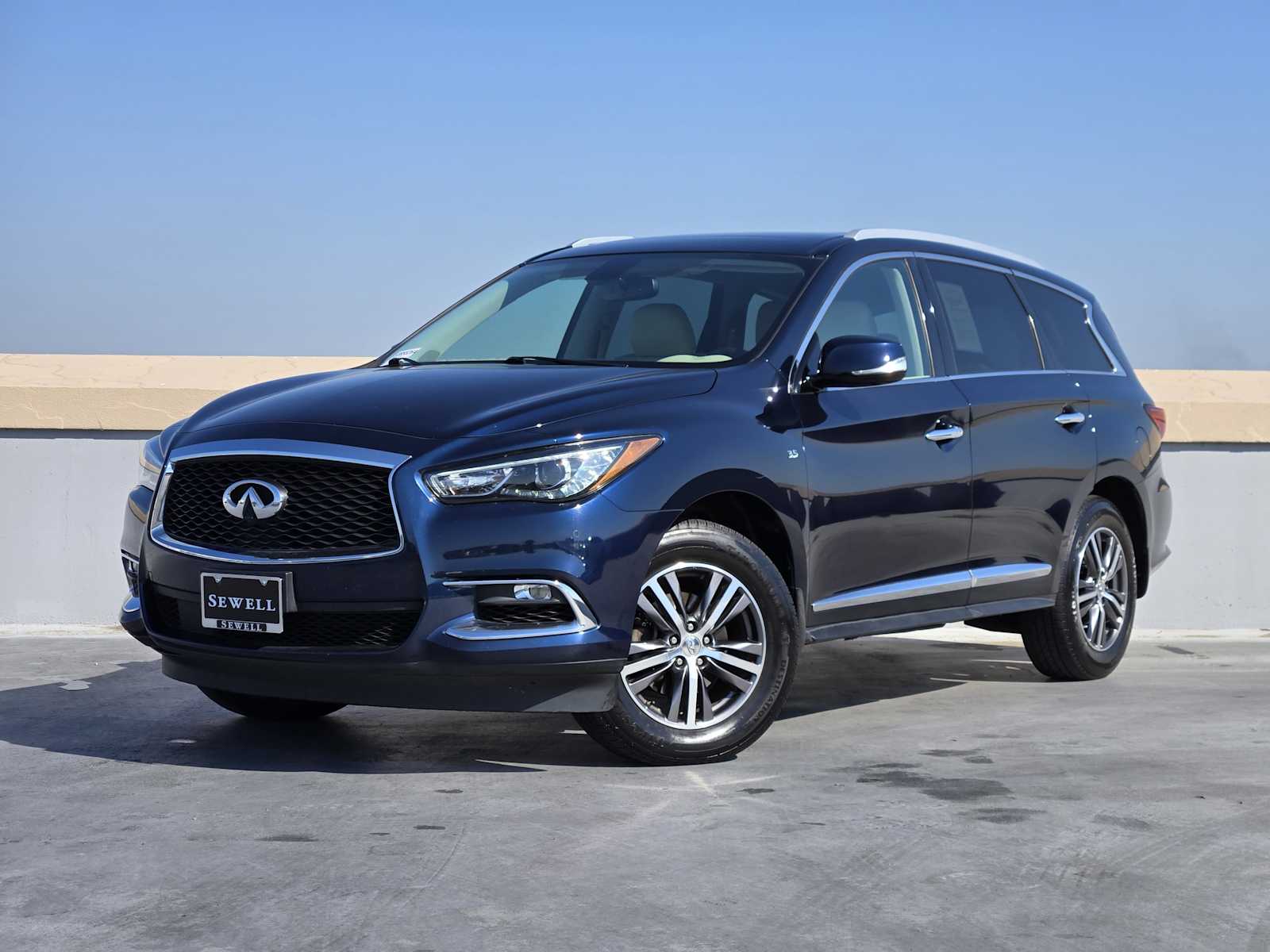 2017 INFINITI QX60 Base
