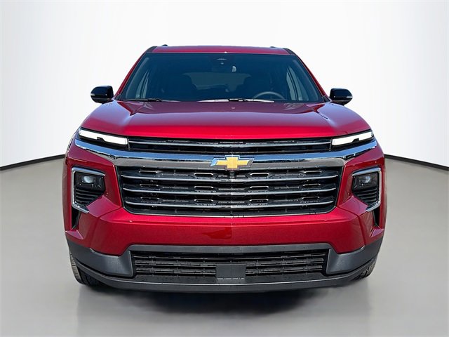 2026 Chevrolet Traverse photo 2