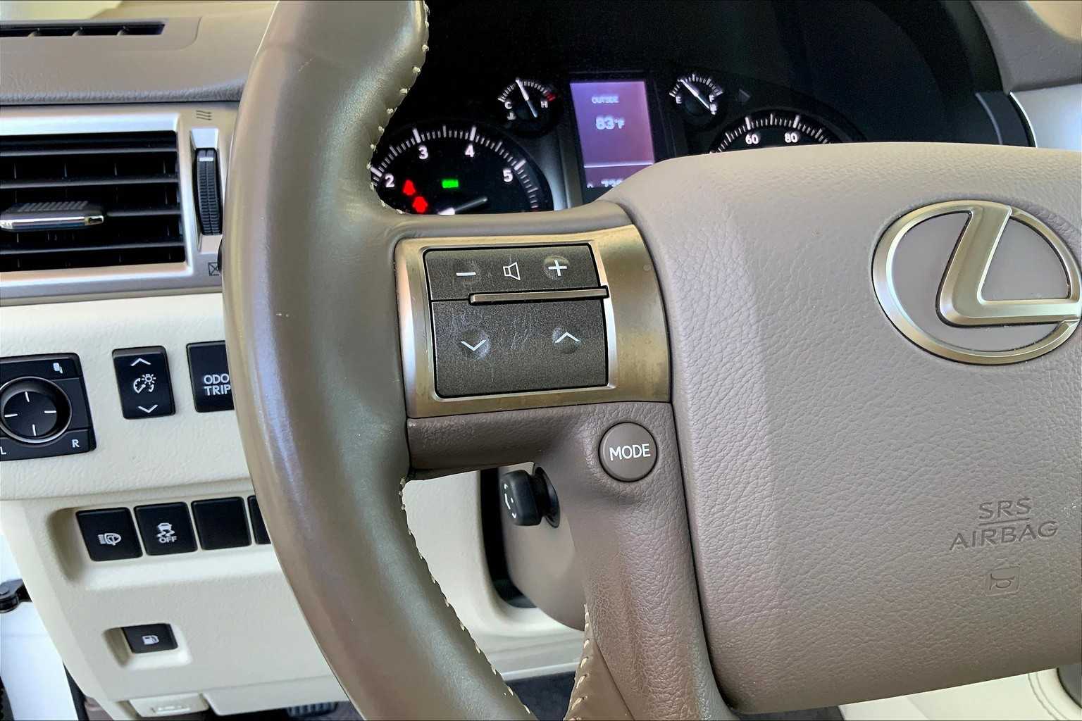 2019 Lexus GX 460 Premium photo 22