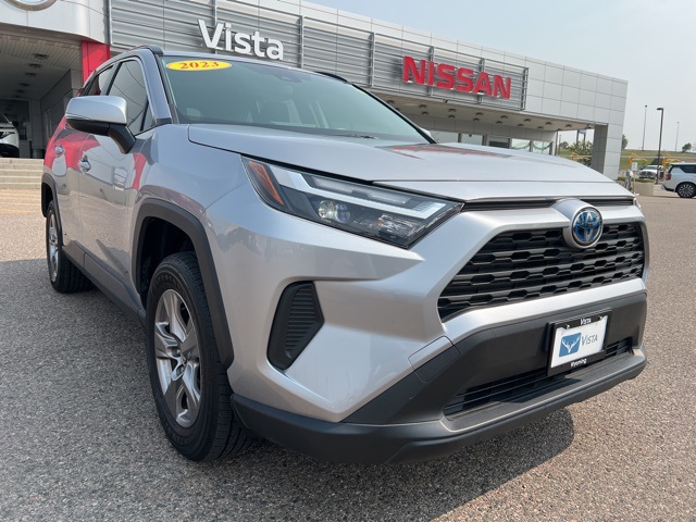 2023 Toyota RAV4 Hybrid XLE photo 33