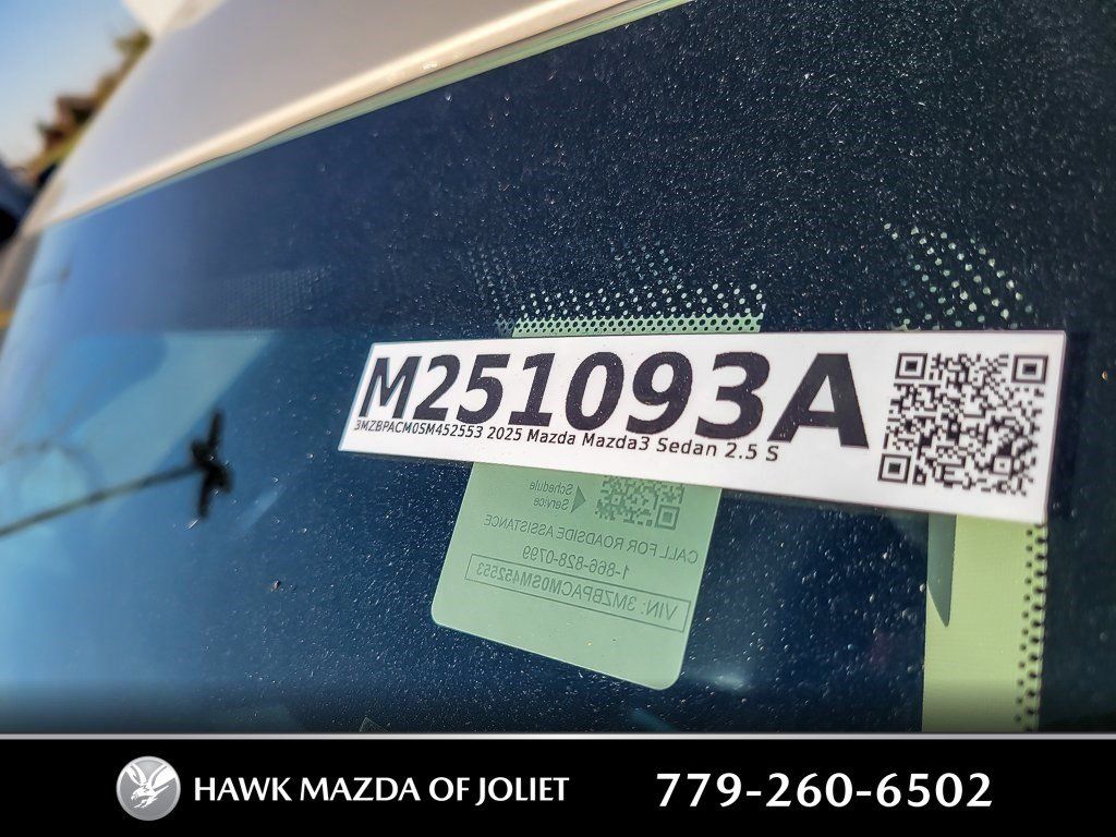 2025 MAZDA MAZDA3 - Image 25