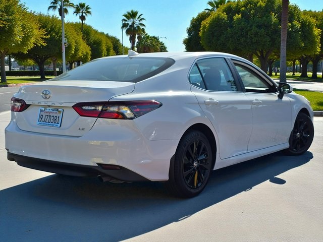 2024 Toyota Camry LE photo 4