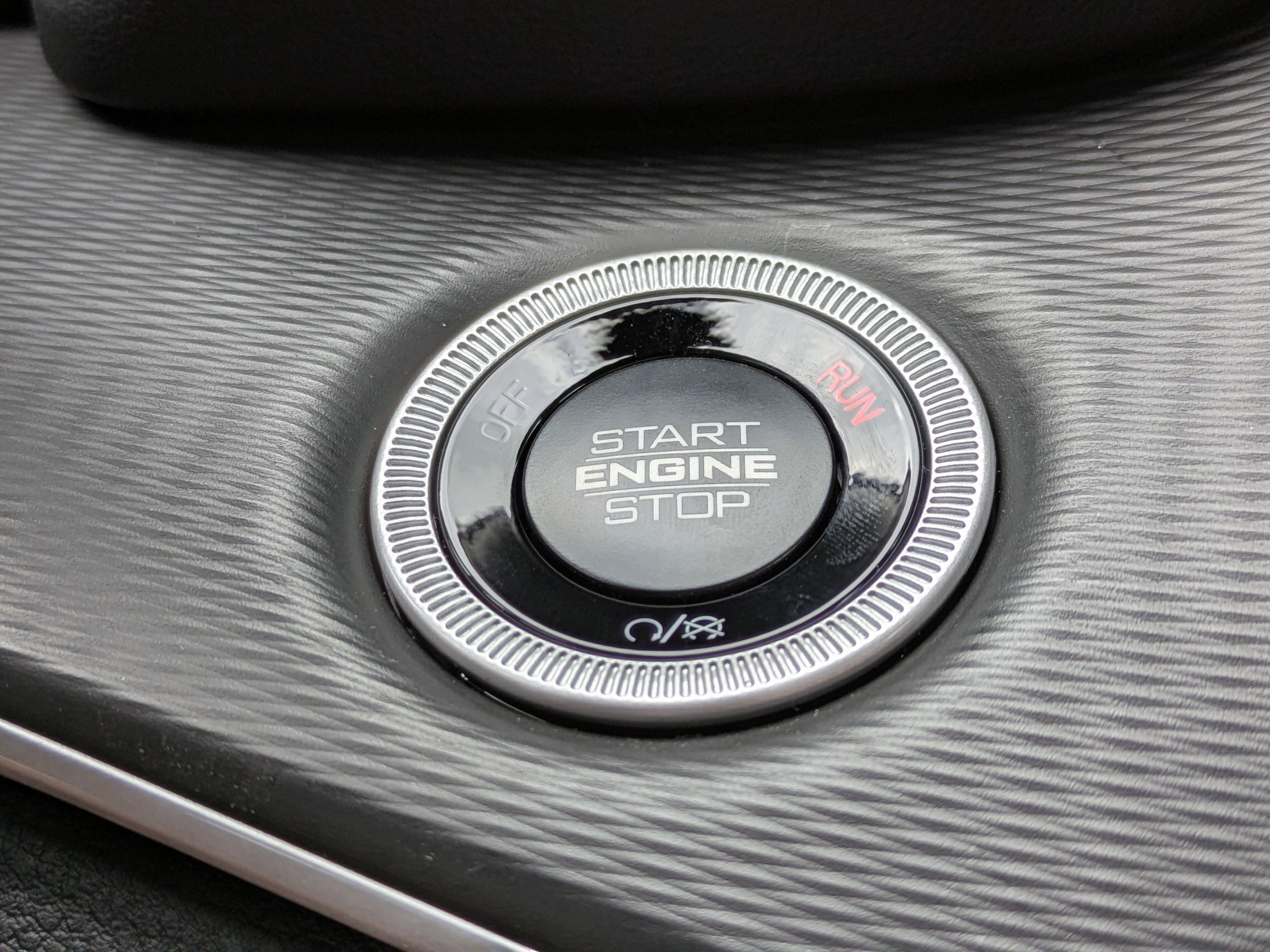 2025 Jeep Grand Cherokee Laredo Altitude photo 24