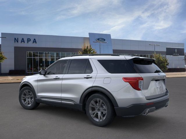 2024 Ford Explorer XLT photo 4
