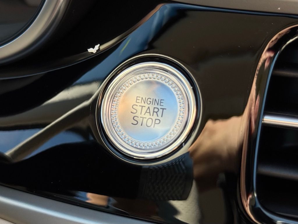 2026 Genesis G70 2.5T Prestige photo 31