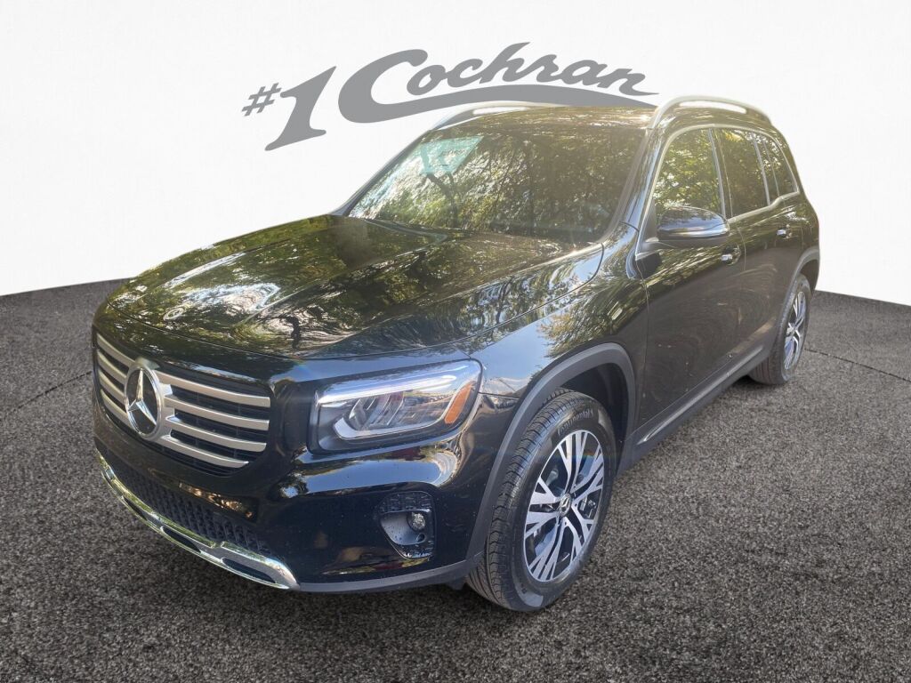 2026 Mercedes Benz GLB 250 4MATIC photo 3
