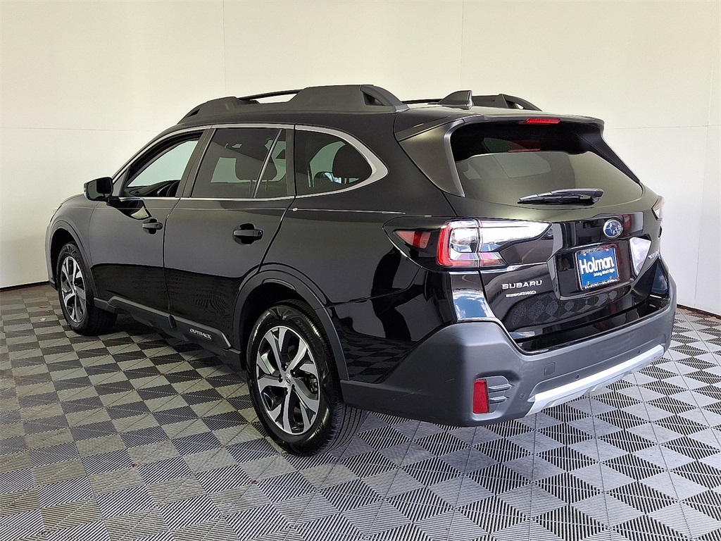 2022 Subaru Outback Limited photo 2