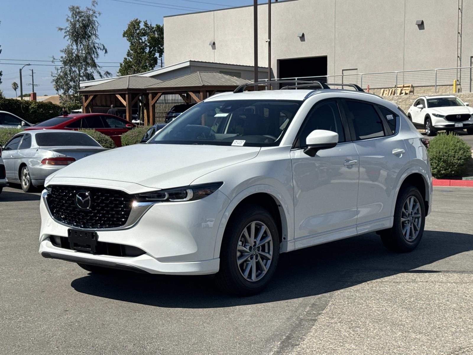 2025 Mazda CX-5 2.5 Select photo 2