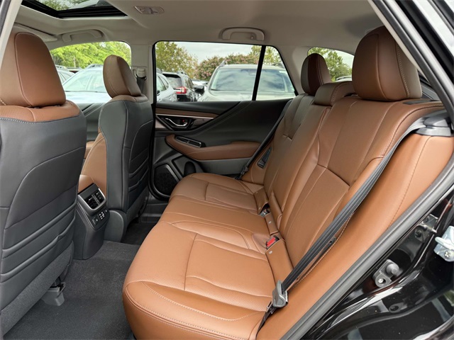 2025 Subaru Outback Touring XT photo 15