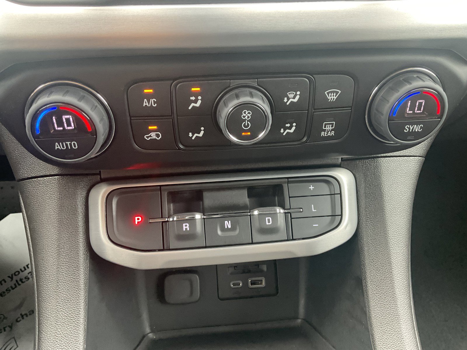 2023 Gmc Acadia SLT photo 12