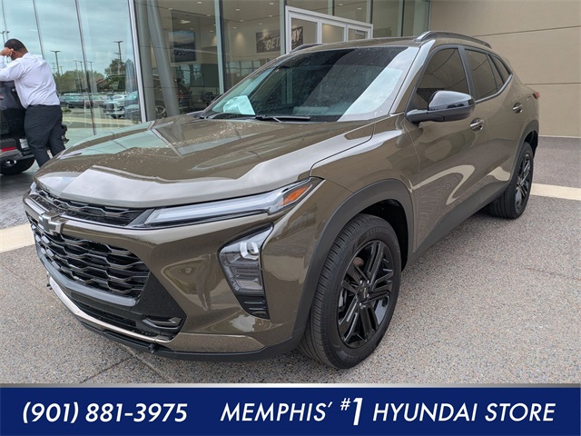 Used 2024 Brown Chevrolet ACTIV image 1