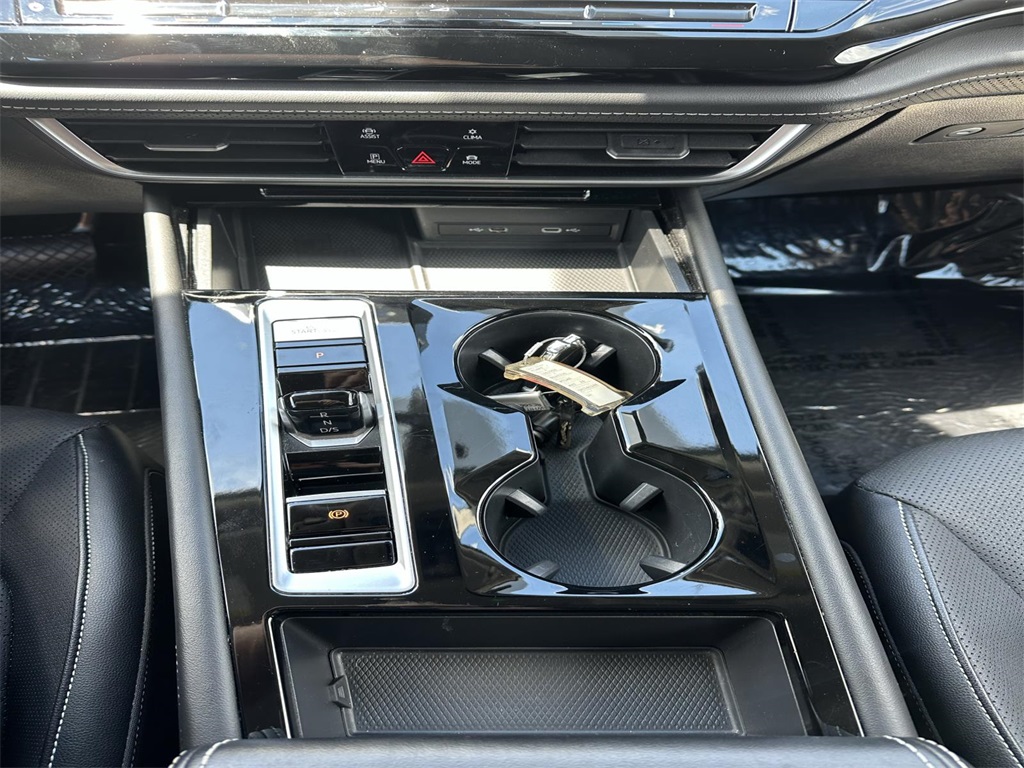 2024 Volkswagen Atlas SE Technology photo 16