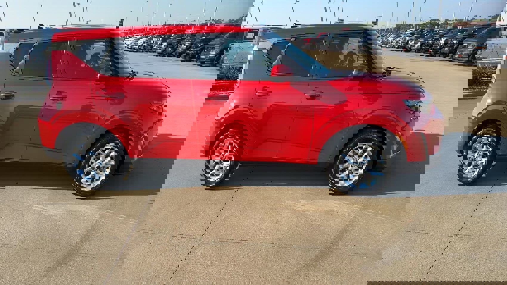 2024 Kia Soul LX photo 2