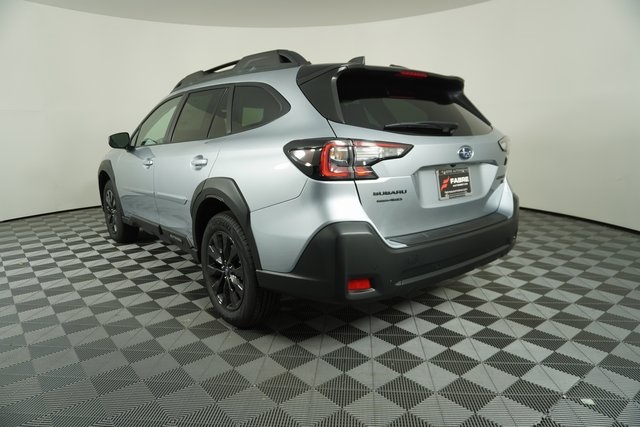 2025 Subaru Outback Onyx Edition XT photo 3