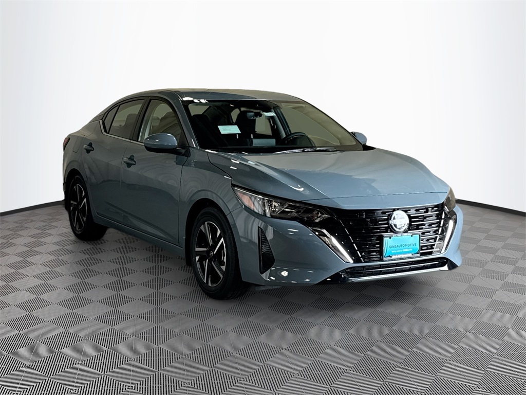 2025 Nissan Sentra SV photo 3