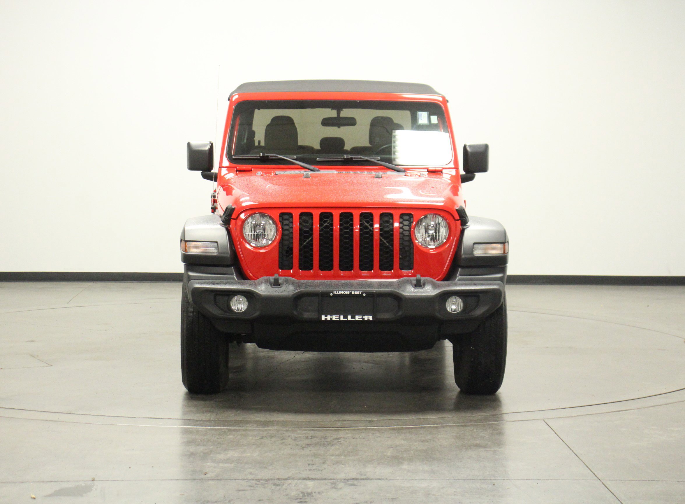 2020 Jeep Gladiator Sport photo 2
