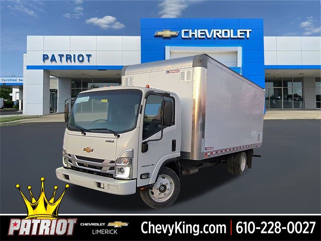 2025 Chevrolet Low Cab Forward Base's photo