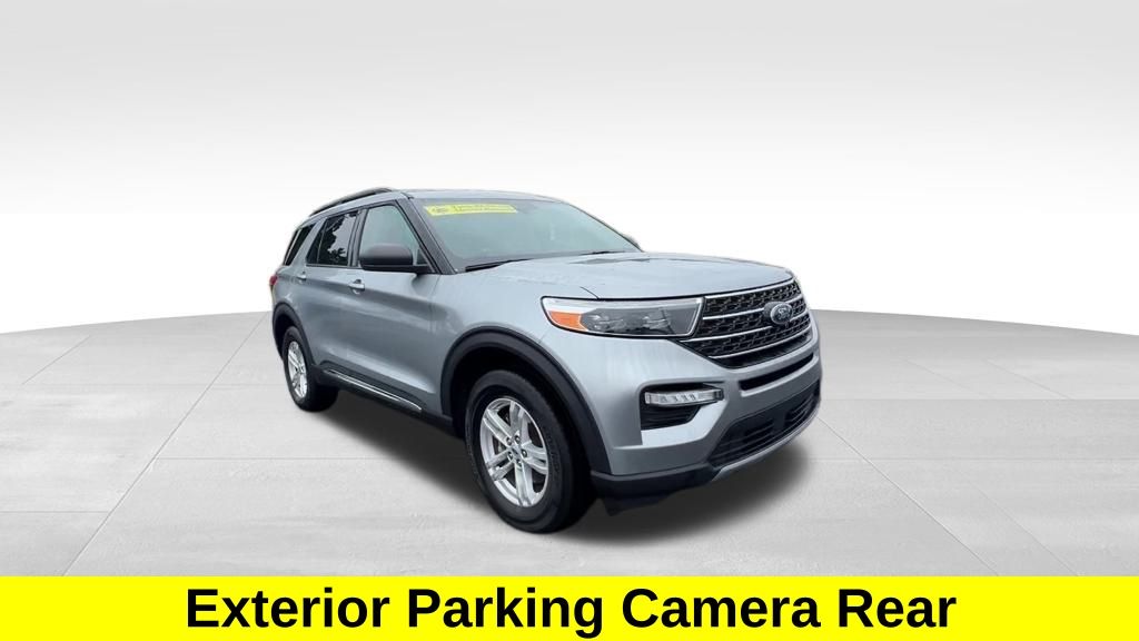 2023 Ford Explorer XLT photo 6