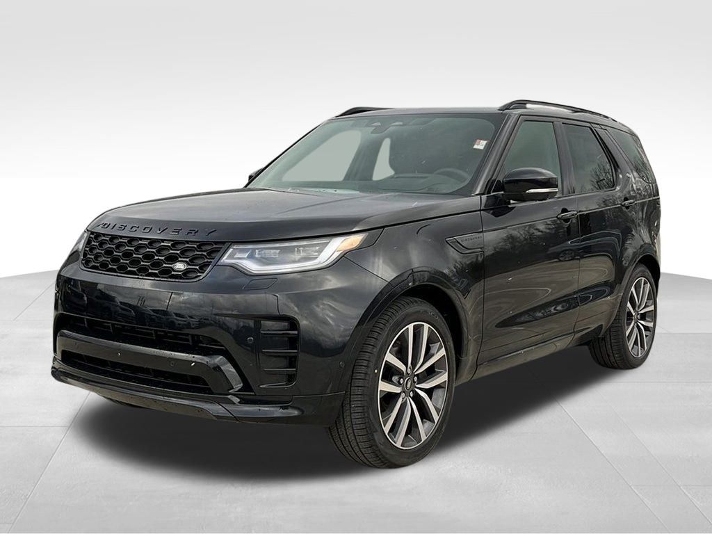 2024 Land Rover Discovery Dynamic SE's photo
