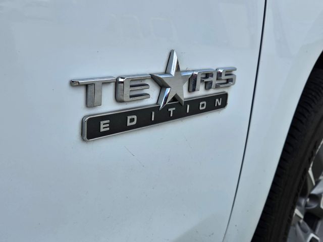 2019 Chevrolet Silverado 1500 LT photo 4