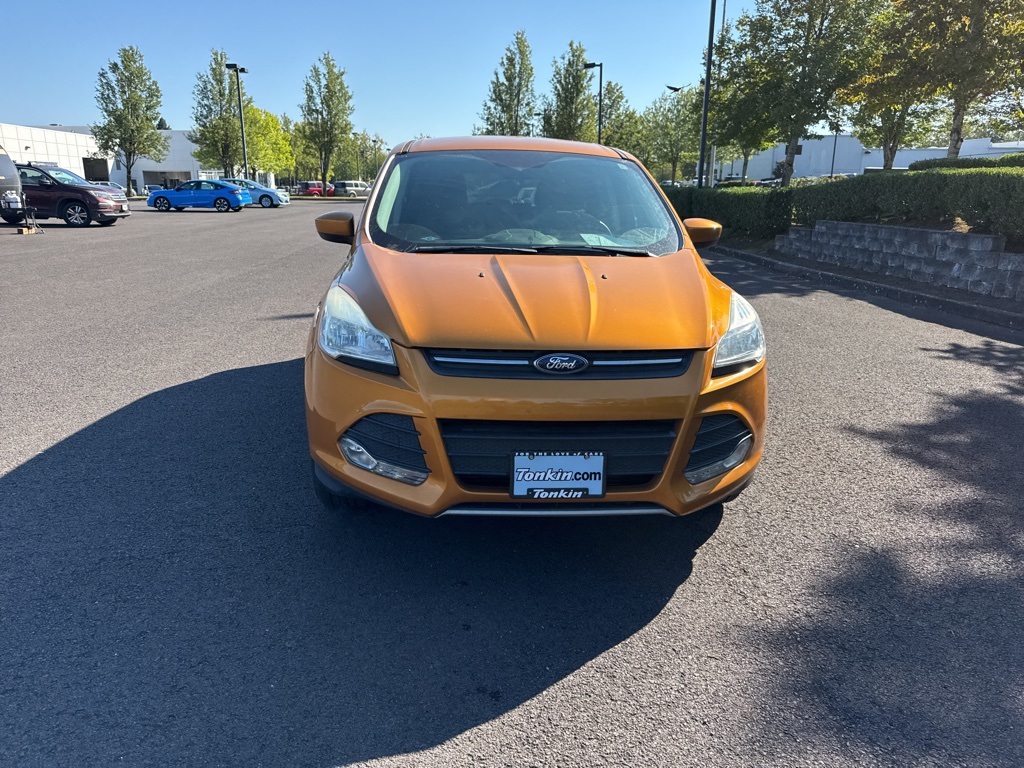 2016 Ford Escape SE photo 2