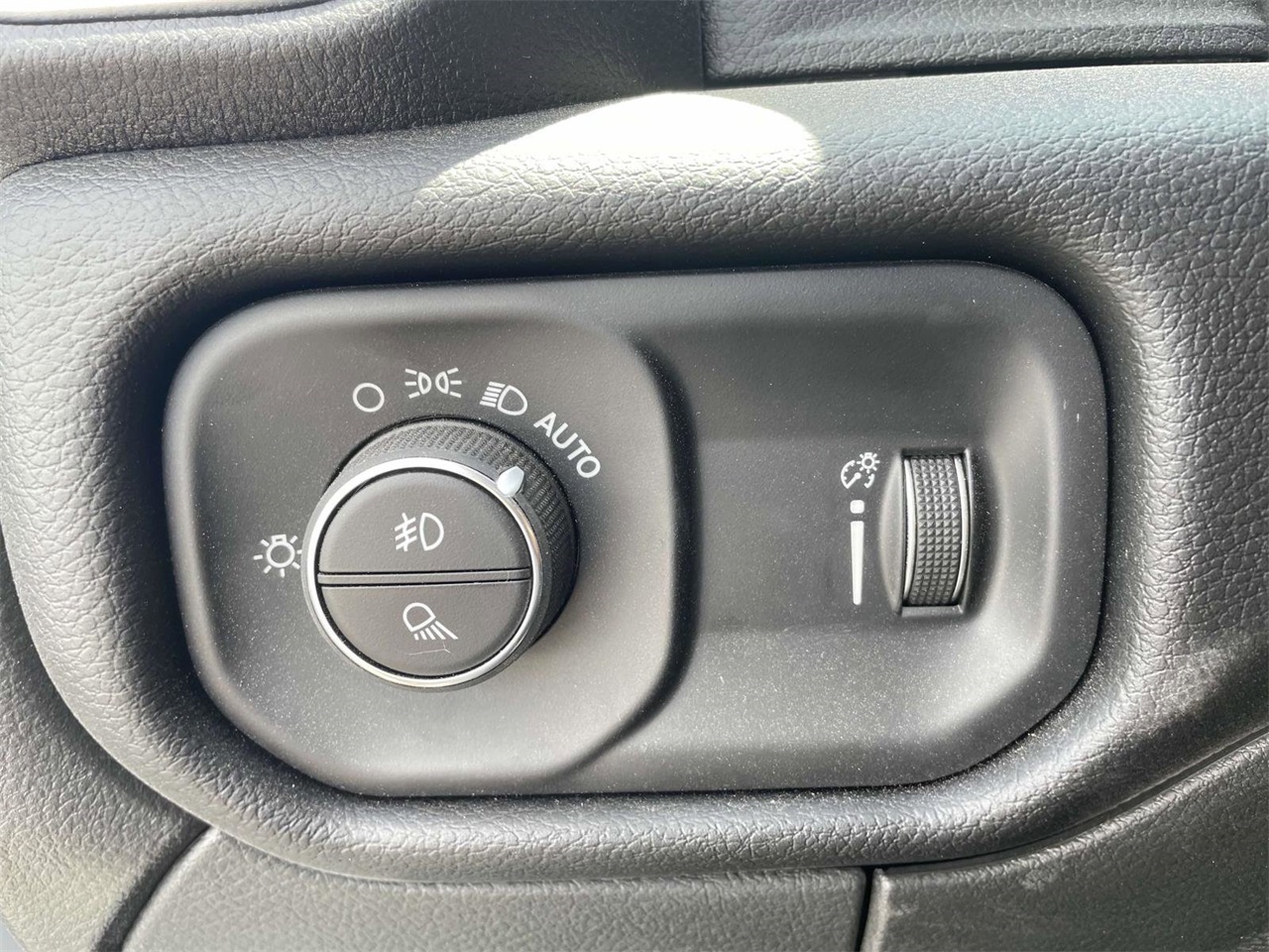 2025 Ram 2500 Big Horn photo 12