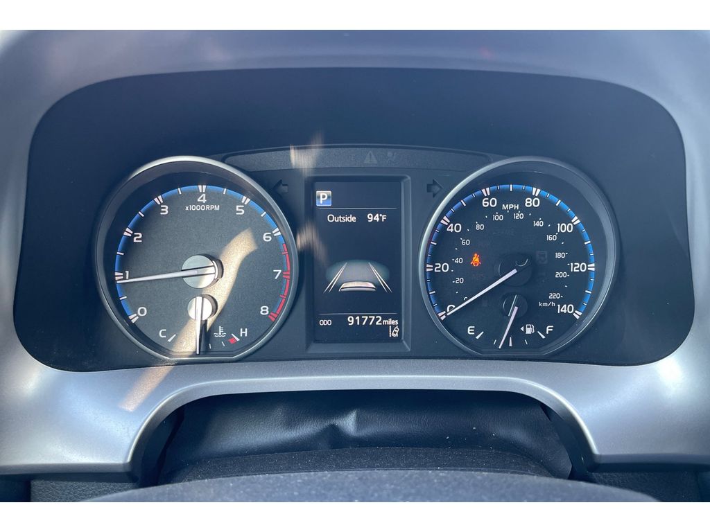 2017 Toyota RAV4 XLE photo 36