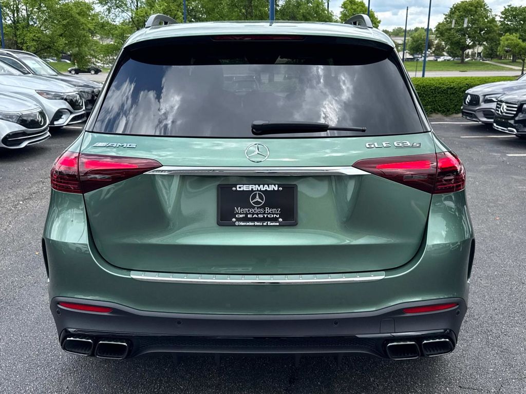 2025 Mercedes Benz GLE 63 S AMG 4MATIC photo 4