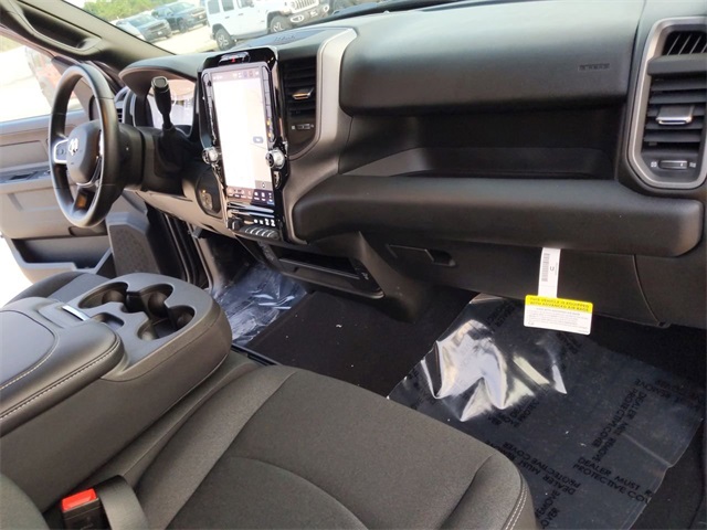 2026 Dodge Ram Tradesman photo 28