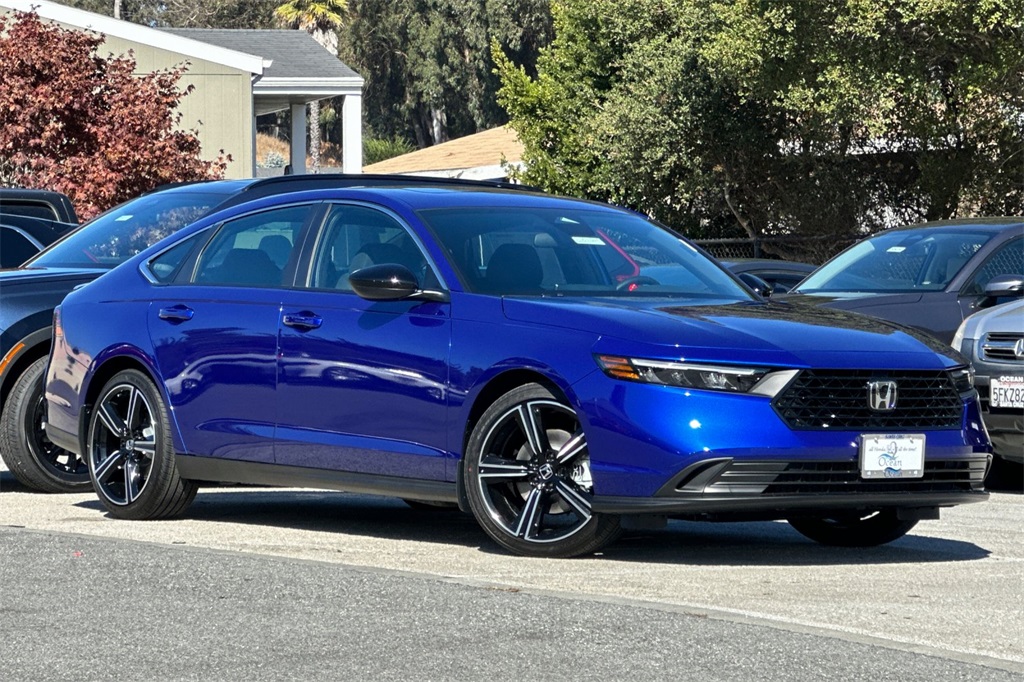 2025 Honda Accord Hybrid Sport photo 2