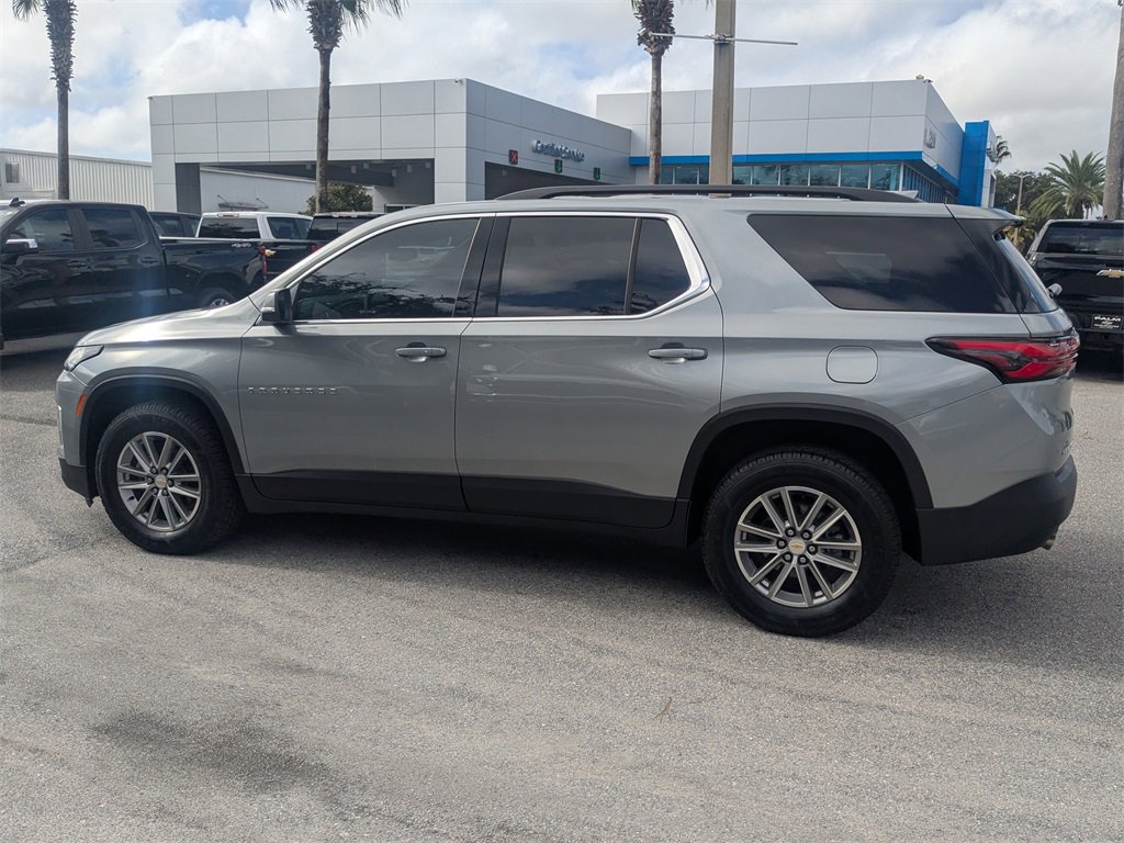 2023 Chevrolet Traverse Cloth 1LT photo 3