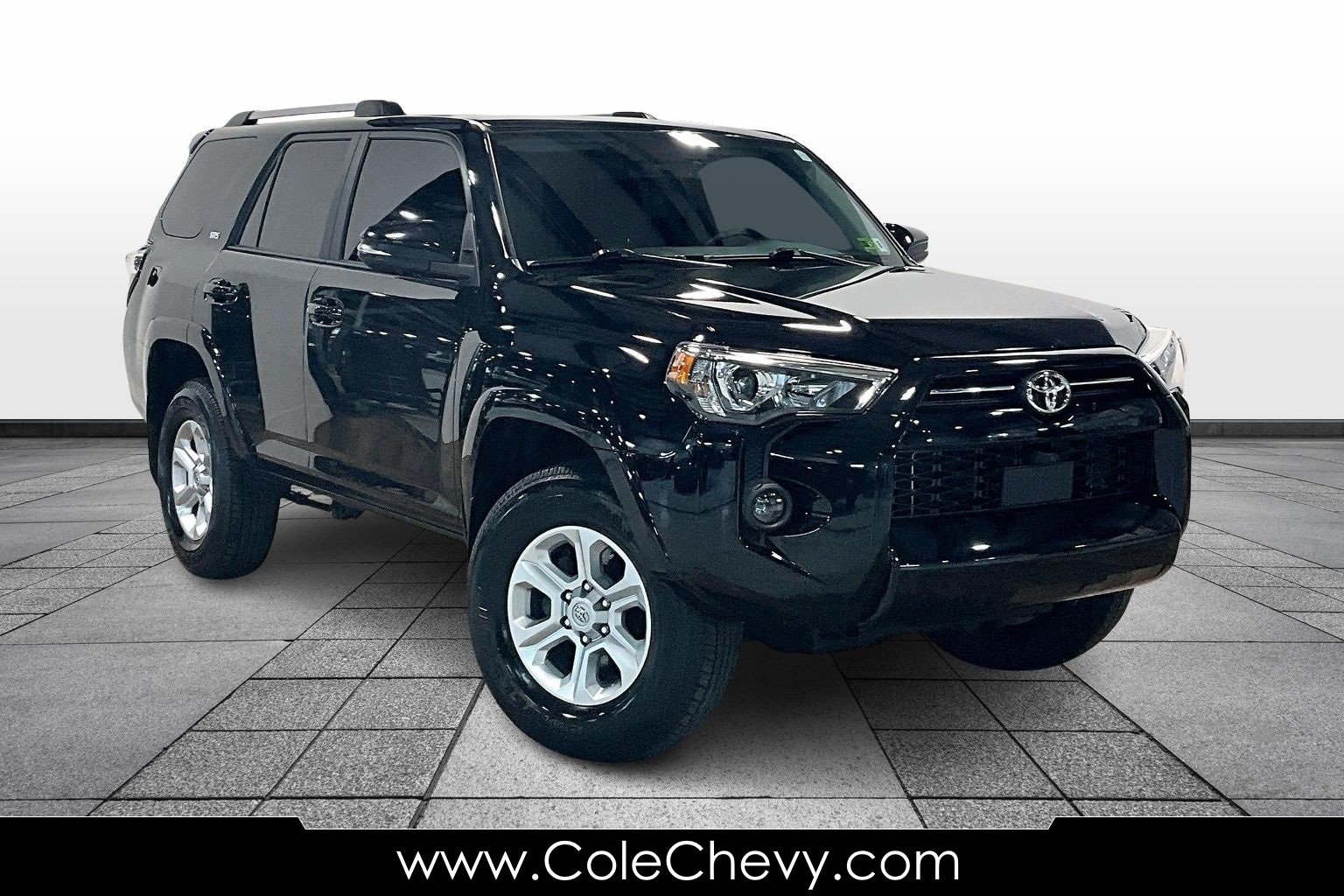 2024 Toyota 4Runner SR5 Premium's photo
