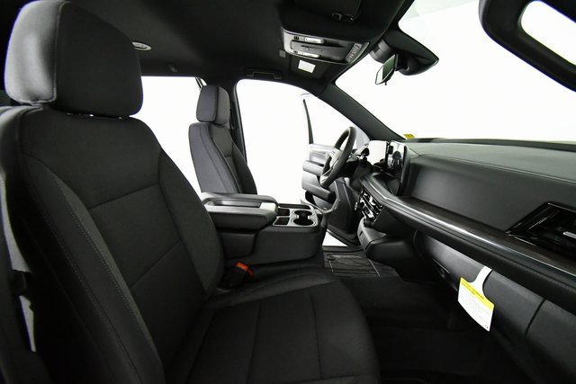 2025 Chevrolet Suburban LS photo 17