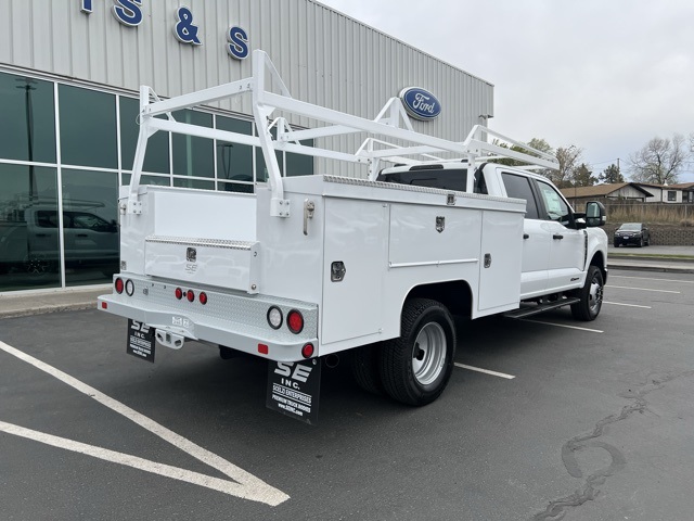 2025 Ford F-350 XL photo 4