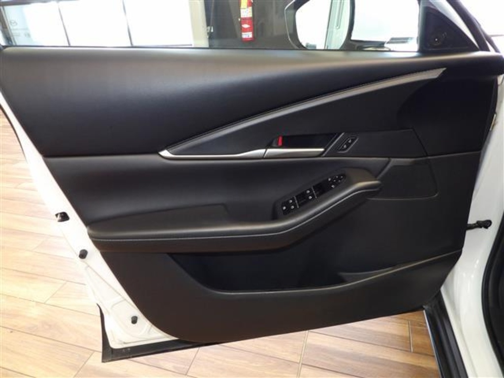 2023 Mazda CX-30 2.5 Select photo 23