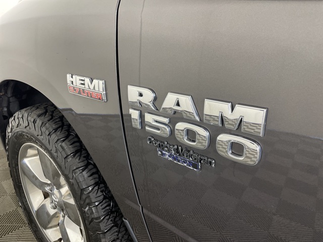 2019 Ram 1500 Classic Express photo 8