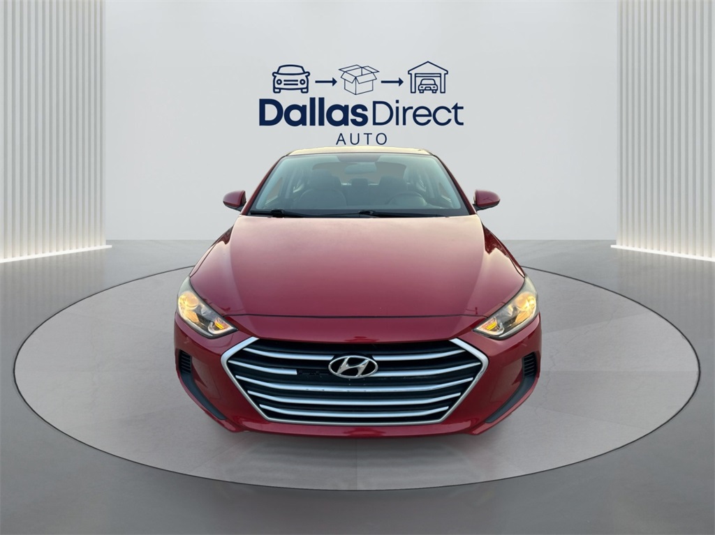 2018 Hyundai Elantra SEL photo 2