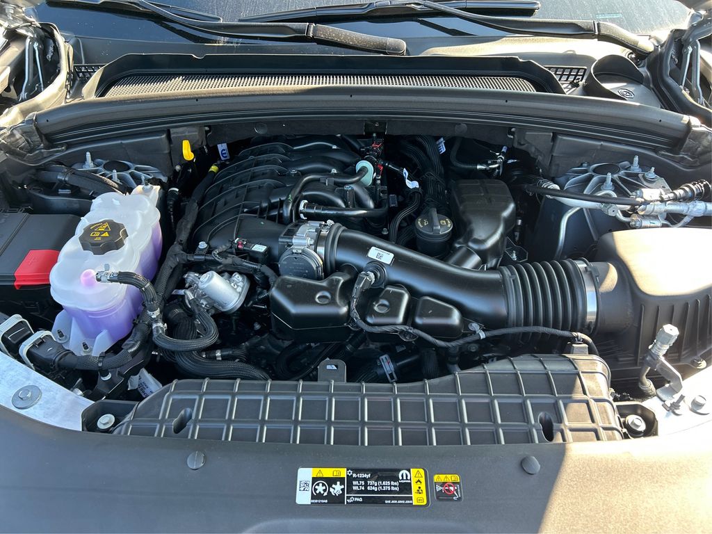 2025 Jeep Grand Cherokee Laredo X photo 10