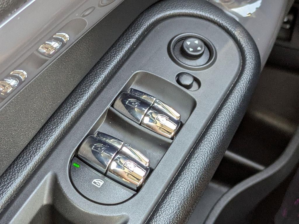 2020 Mini Cooper S ALL4 photo 22