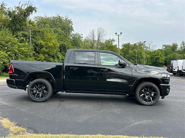 2026 Ram 1500 Laramie photo 8